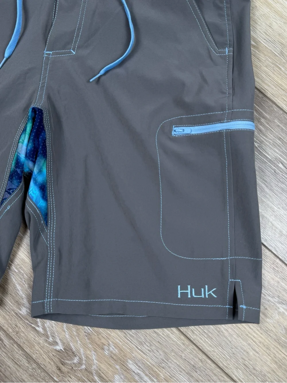 Huk men swim